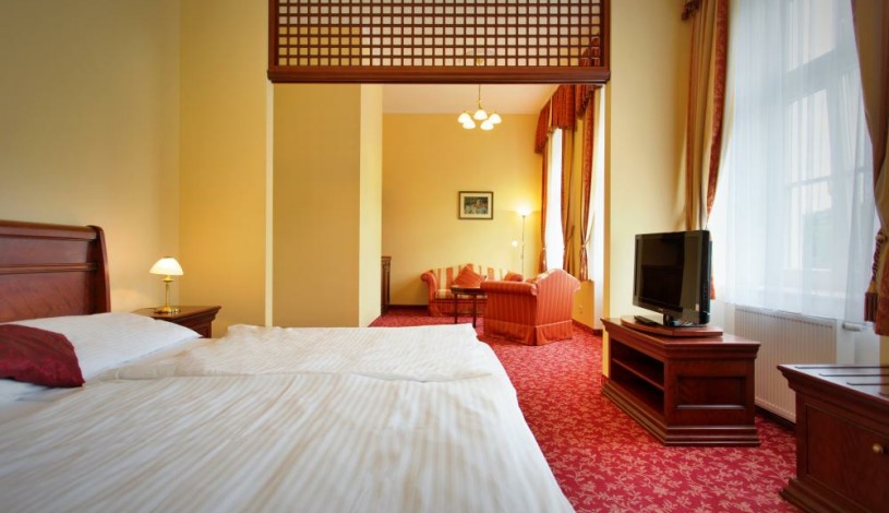 Hotel Ontario garni Karlovy Vary - Dvoulůžkový-APT s přistýlkou